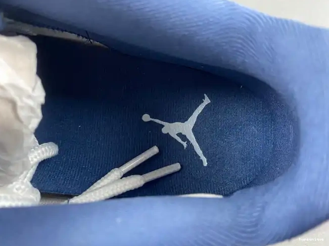 HYPE (2024) Low FV5104-104 Retro 11 Navy Jordan Midnight 0605
